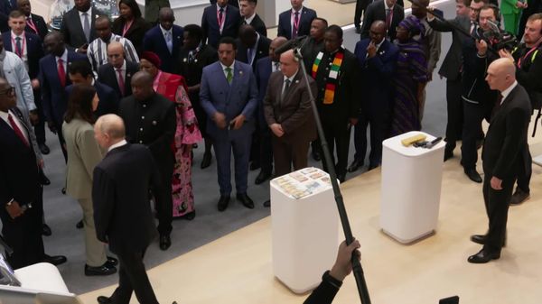 Ce système est souverain: Poutine présente aux dirigeants africains le système russe de règlements internationaux A7 - Sputnik Afrique