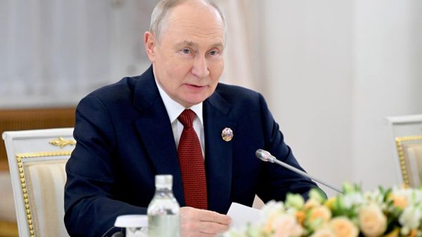 Putin Holds a Series of Meetings With 10 African Leaders at Kremlin - Sputnik Africa