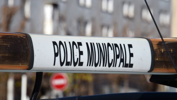 A photo taken on January 22, 2015 in Beziers, southern France, shows the beacon of a vehicle of the French municipal police - Sputnik Afrique