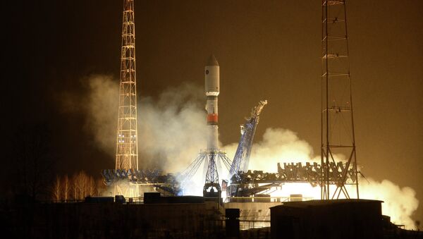 Lancement d'une fusée Soyouz-2.1b portant un satellite GLONASS - Sputnik Afrique