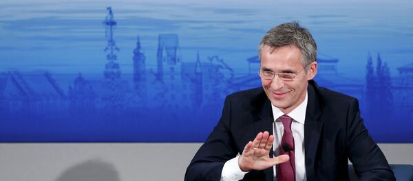 NATO Secretary General Jens Stoltenberg gestures as he attends a panel discussion at 'Bayerischer Hof' hotel during the 51st Munich Security Conference in Munich February 6, 2015 - Sputnik Afrique