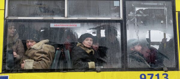 Un bus en Ukraine  - Sputnik Afrique