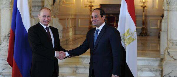 Визит президента РФ В.Путина в Египет. День второй Визит президента РФ В.Путина в Египет. День второй - Sputnik Afrique
