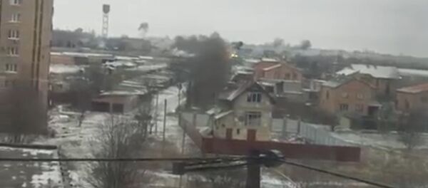 Tirs d'artillerie sur Kramatorsk filmés par des témoins - Sputnik Afrique