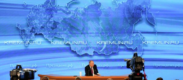 Russian President Vladimir Putin attends his annual end-of-year news conference in Moscow - Sputnik Afrique