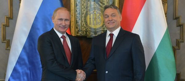 Vladimir Poutine et Viktor Orban - Sputnik Afrique