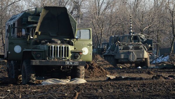 Разрушенный укрепрайон украинских силовиков на окраине города Дебальцево - Sputnik Afrique