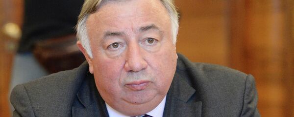 Встреча главы МИД РФ С.Лаврова с председателем Сената Франции Ж.Ларше - Sputnik Afrique