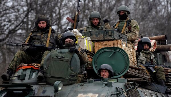 Members of the Ukrainian armed forces near Artemivsk - Sputnik Afrique