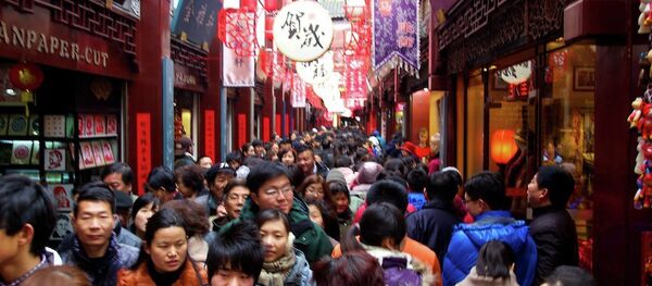 Des gens célèbrent le Nouvel an chinois à Shanghai - Sputnik Afrique