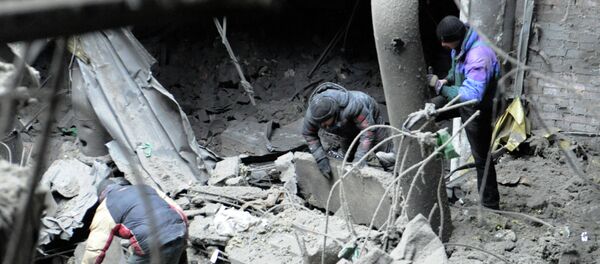 Разбор завалов в аэропорту Донецка - Sputnik Afrique