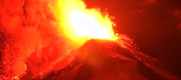 Spectaculaire éruption du volcan Villarrica - Sputnik Afrique
