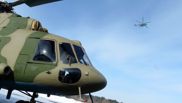 Вертолеты Ми-8 МТВ-5-1 с комплексами РЭБ Рычаг-АВ переданы ВВС России - Sputnik Afrique