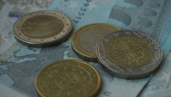 Euro coins and banknotes - Sputnik Afrique