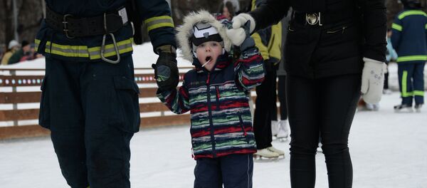 Празднование 25-летия МЧС России - Sputnik Afrique