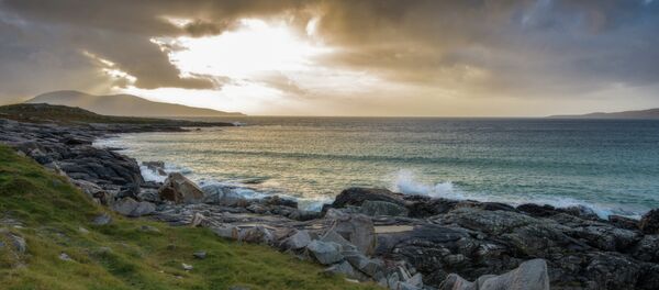 The beach at Borve...rocky, wild and golden in that amazing Hebridean light. - Sputnik Afrique