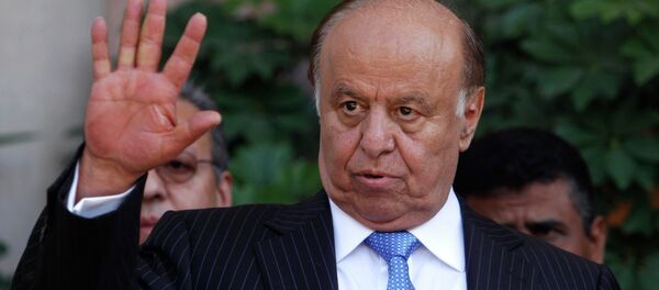 Yemen's President Abd-Rabbu Mansour Hadi gestures during a news conference in Sanaa in this November 19, 2012 file photograph. - Sputnik Afrique