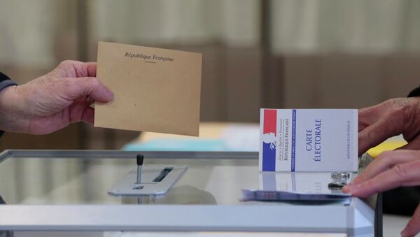 Lors des élections départementales, Nice - Sputnik Afrique