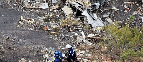 Оперативно-розыскные мероприятия на месте крушения Аэробуса A320 - Sputnik Afrique