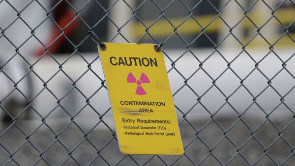 A sign warning of radioactive contamination - Sputnik Afrique