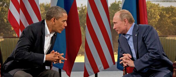 President Vladimir Putin meets with President Barack Obama in Enniskillen, Northern Ireland - Sputnik Afrique
