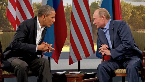 President Vladimir Putin meets with President Barack Obama in Enniskillen, Northern Ireland - Sputnik Afrique