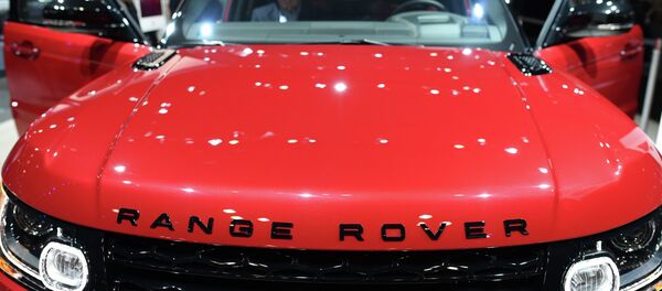 Schwarzenegger débarque à Paris en 4x4 «bien polluant» pour parler écologie - Sputnik Afrique