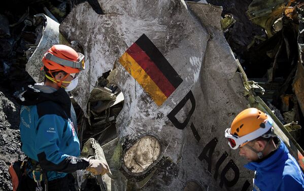 Crash de l’A320: sur les lieux du crash - Sputnik Afrique
