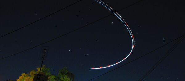 UFO hunters claim that NASA has been interrupting its live feed whenever a UFO is near the International Space Station. - Sputnik Afrique