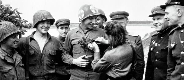 Встреча на Эльбе - Sputnik Afrique