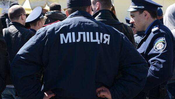 Des policiers ukrainiens (archives) - Sputnik Afrique