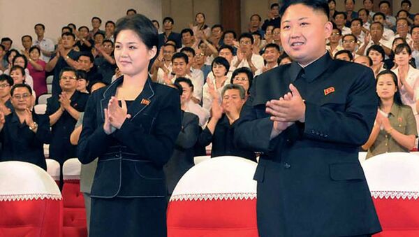 Kim Jong Un et Ri Sol Ju - Sputnik Afrique