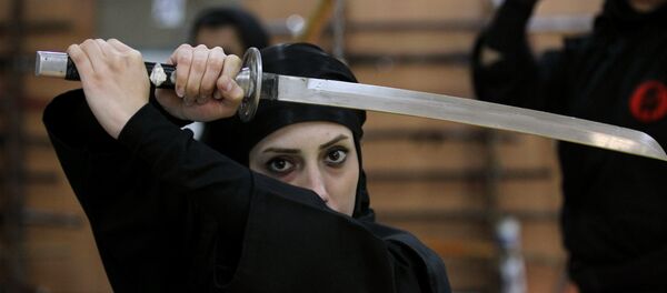 An Iranian female Ninja - Sputnik Afrique
