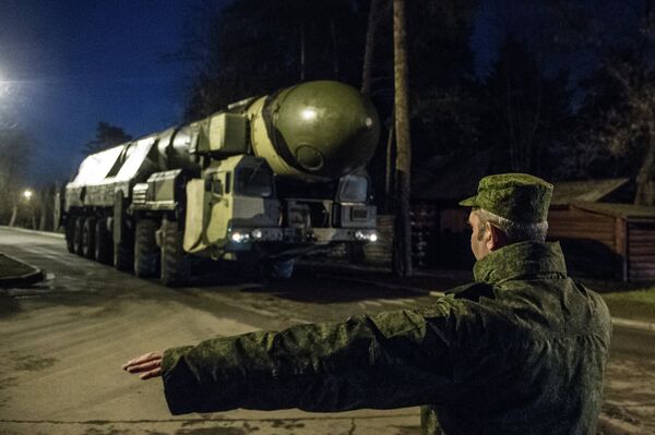 Topol: une rampe de lancement exposée à Moscou - Sputnik Afrique