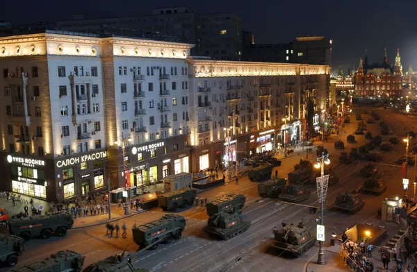 Moscou: répétition nocturne de la Parade de la Victoire Moscou: répétition nocturne de la Parade de la Victoire - Sputnik Afrique