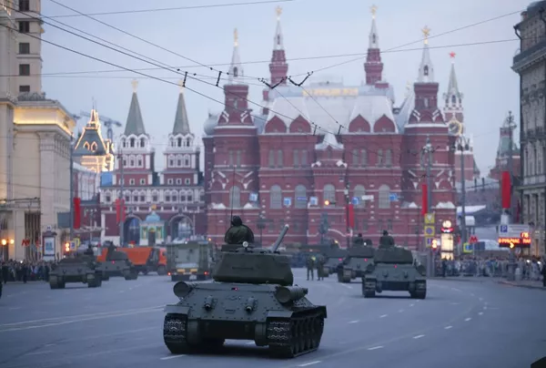 Moscou: répétition nocturne de la Parade de la Victoire Moscou: répétition nocturne de la Parade de la Victoire - Sputnik Afrique