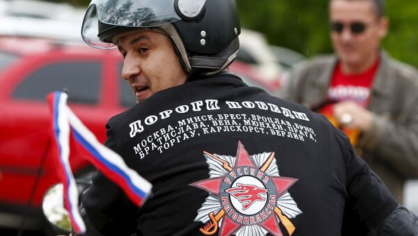 A member of the Russian motorcycle group called 'Nachtwoelfe' (Night Wolves - Sputnik Afrique