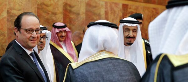 Le président Hollande opte pour les monarchies arabes - Sputnik Afrique
