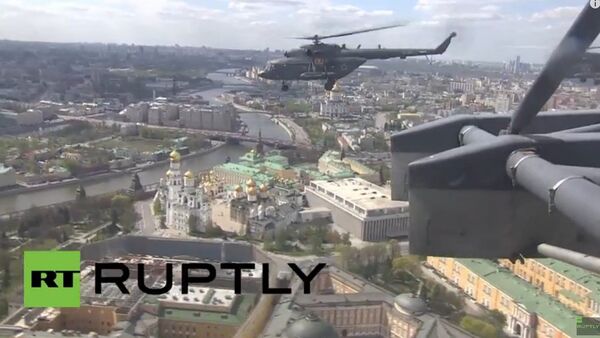 Répétition du défilé de la Victoire: 140 aéronefs de combat dans le ciel de Moscou - Sputnik Afrique