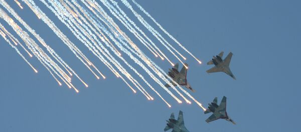 Международный этап конкурса воздушной выучки экипажей авиации Авиадартс-2014. День шестой Международный этап конкурса воздушной выучки экипажей авиации Авиадартс-2014. День шестой - Sputnik Afrique