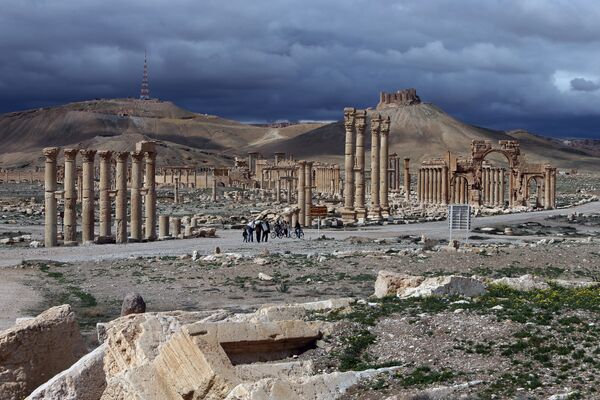 Syrie: Palmyre sous la coupe des islamistes - Sputnik Afrique