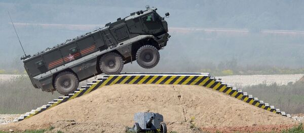 véhicules militaires blindés de type Taïfoun-K - Sputnik Afrique