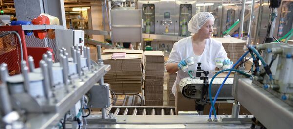 Производство сыра на предприятии Молочная благодать в Свердловской области - Sputnik Afrique