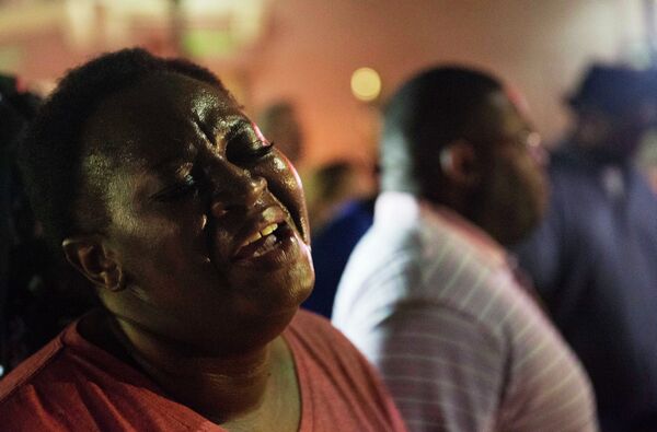 Etats-Unis: fusillade dans une église, 9 personnes tuées - Sputnik Afrique