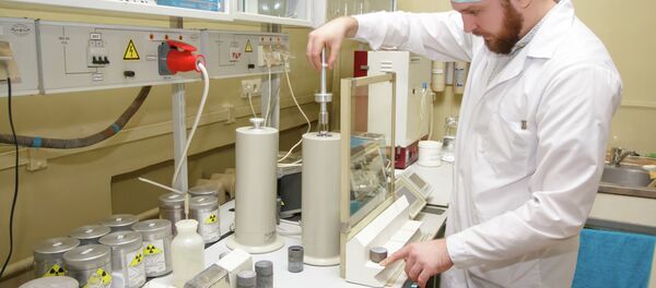 Un chercheur au travail - Sputnik Afrique