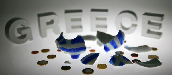 Grèce: la zone euro s'accorde sur un nouveau prêt de 10,3 milliards d'euros Grèce: la zone euro s'accorde sur un nouveau prêt de 10,3 milliards d'euros - Sputnik Afrique
