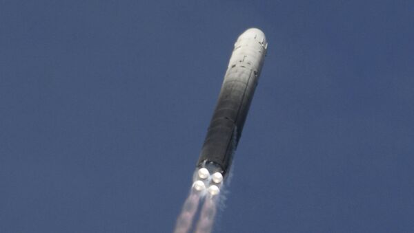 Осуществлен успешный запуск баллистической ракеты РС-18 с космодрома Байконур - Sputnik Afrique