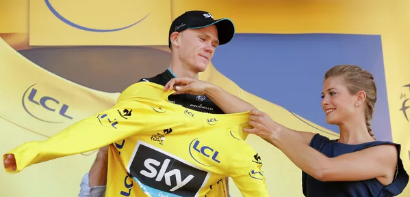 Tour de France 2015: chute spectaculaire lors de la 3ième étape - Sputnik Afrique