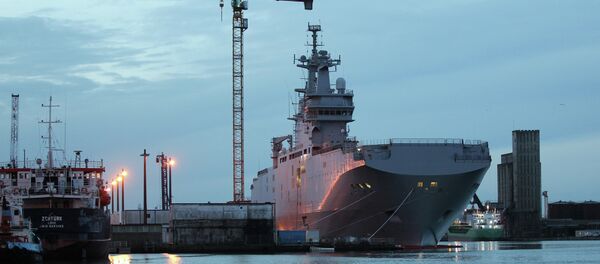 The Vladivostok Mistral-class helicopter carrier - Sputnik Afrique