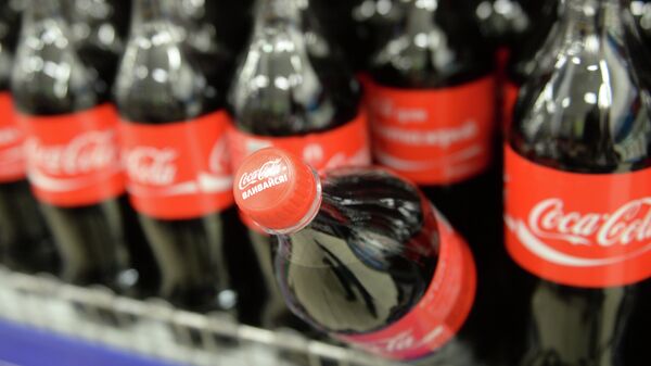 Coca-Cola отозвала рекламу с четырех российских телеканалов - Sputnik Afrique